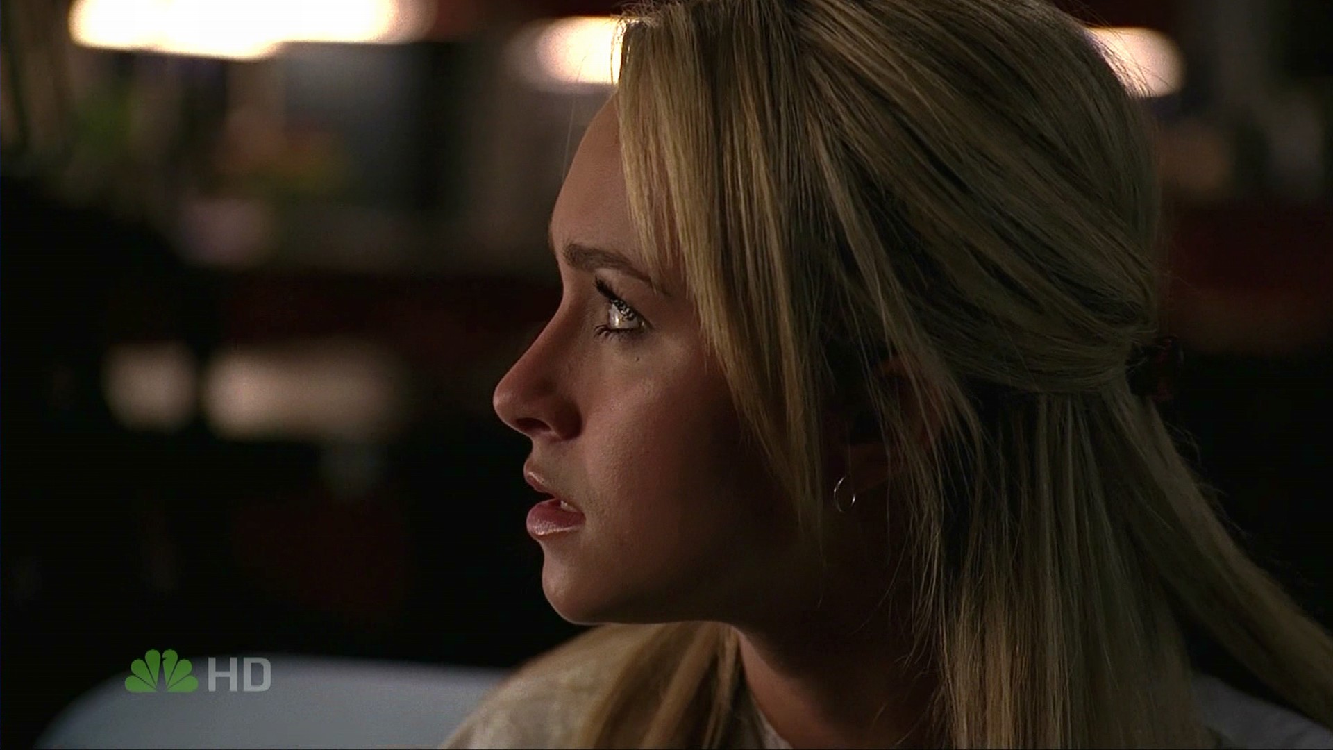 HaydenPanettiere_Heroes_S02E07_HDTV_042.jpg