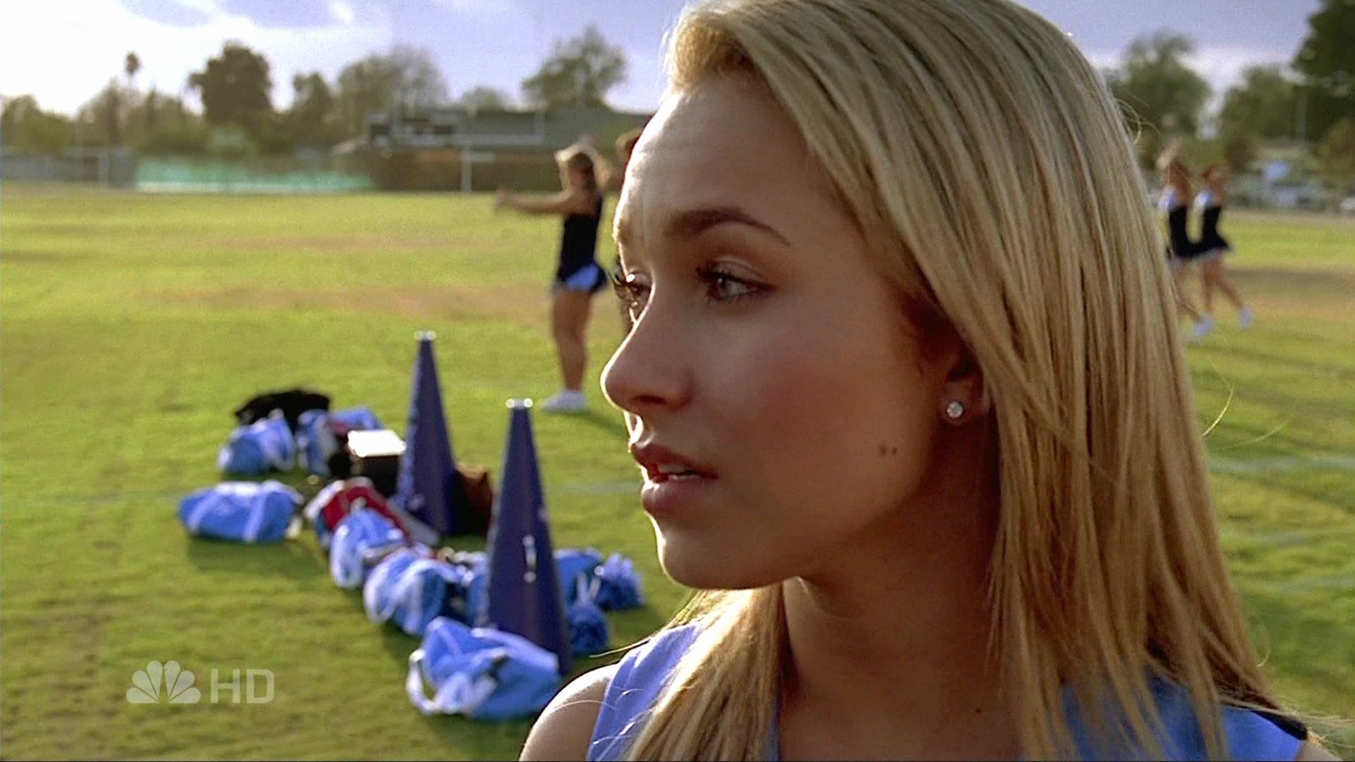 HaydenPanettiere_Heroes_S02E09_HDTV_034.jpg HaydenPanettiere_Heroes_S02E09_HDTV_034.jpg