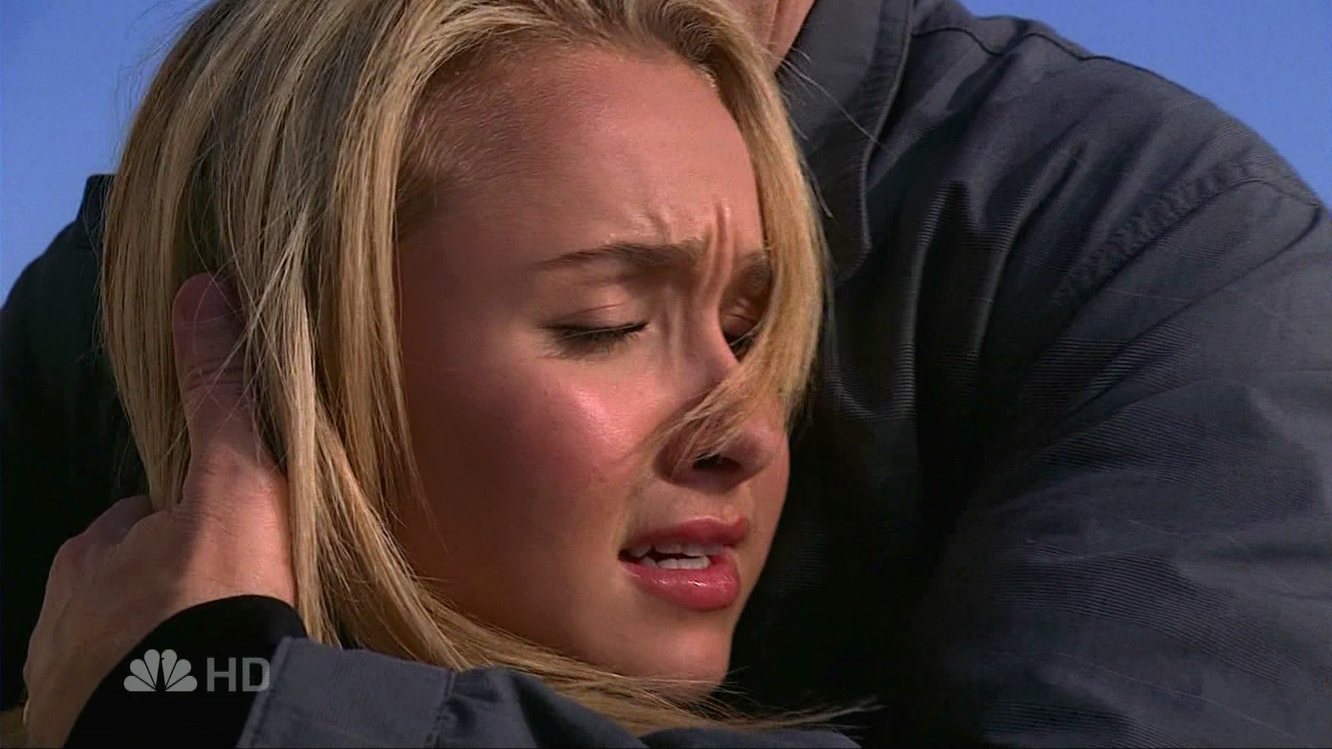 HaydenPanettiere_Heroes_S02E09_HDTV_052.jpg