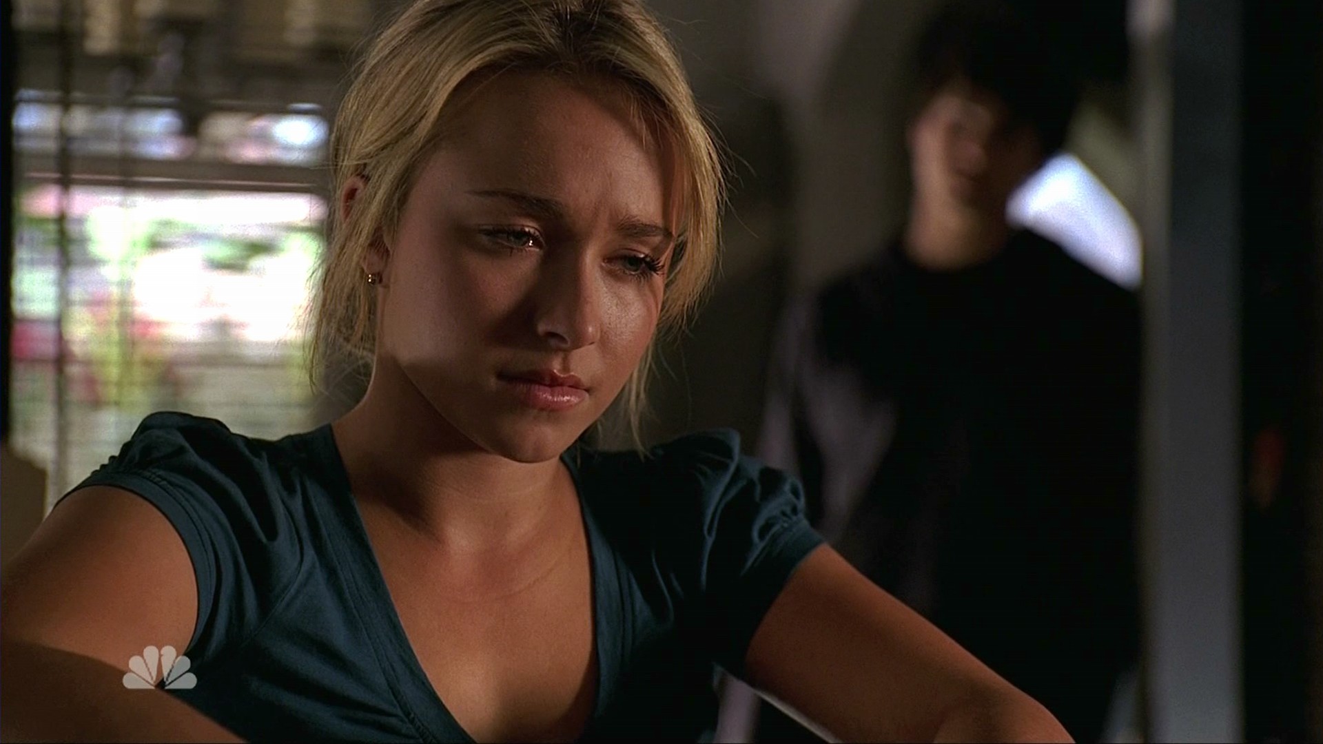 HaydenPanettiere_Heroes_S02E10_HDTV_011.jpg