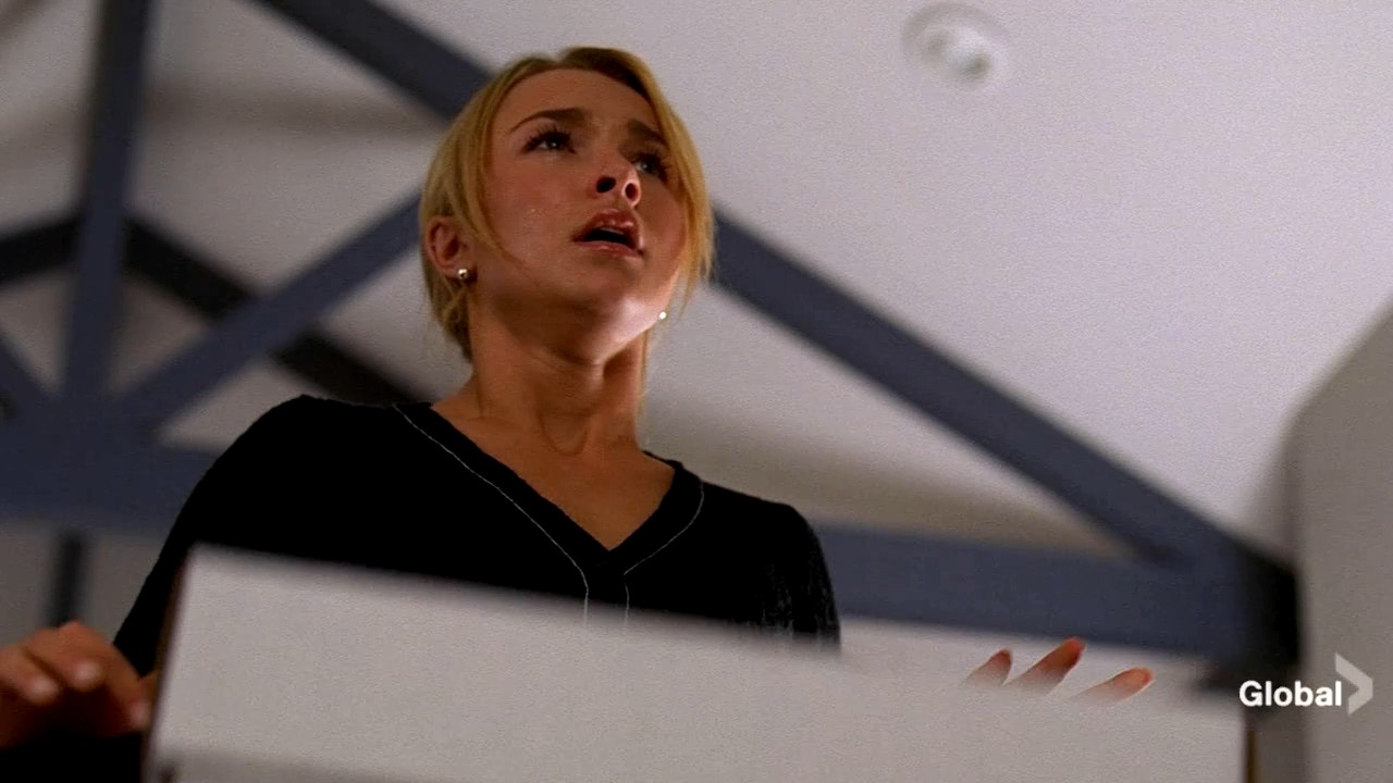 HaydenPanettiere_Heroes_S02E11_HDTV_022.jpg HaydenPanettiere_Heroes_S02E11_HDTV_022.jpg