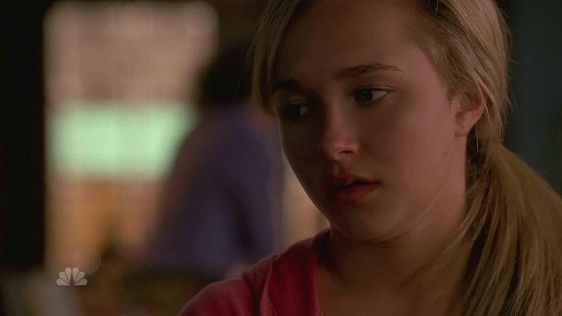 HaydenPanettiere_Heroes_S01E01_HDTV_029.jpg