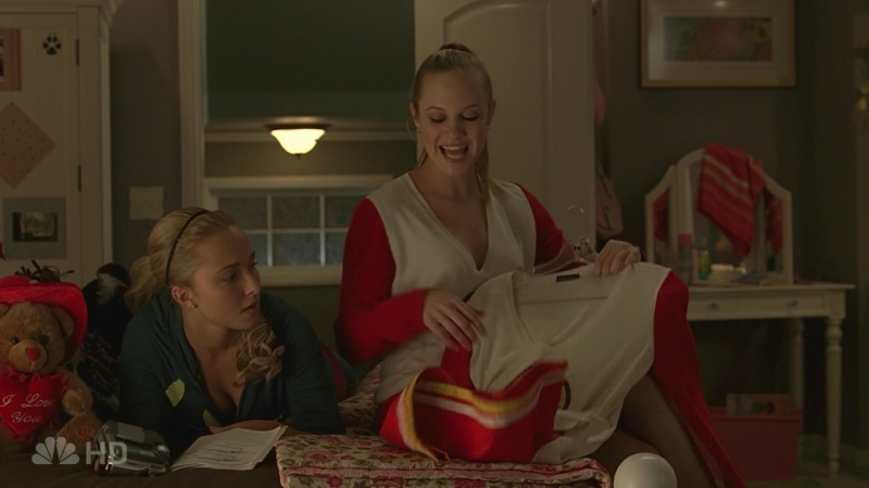 HaydenPanettiere_Heroes_S01E10_HDTV_002.jpg