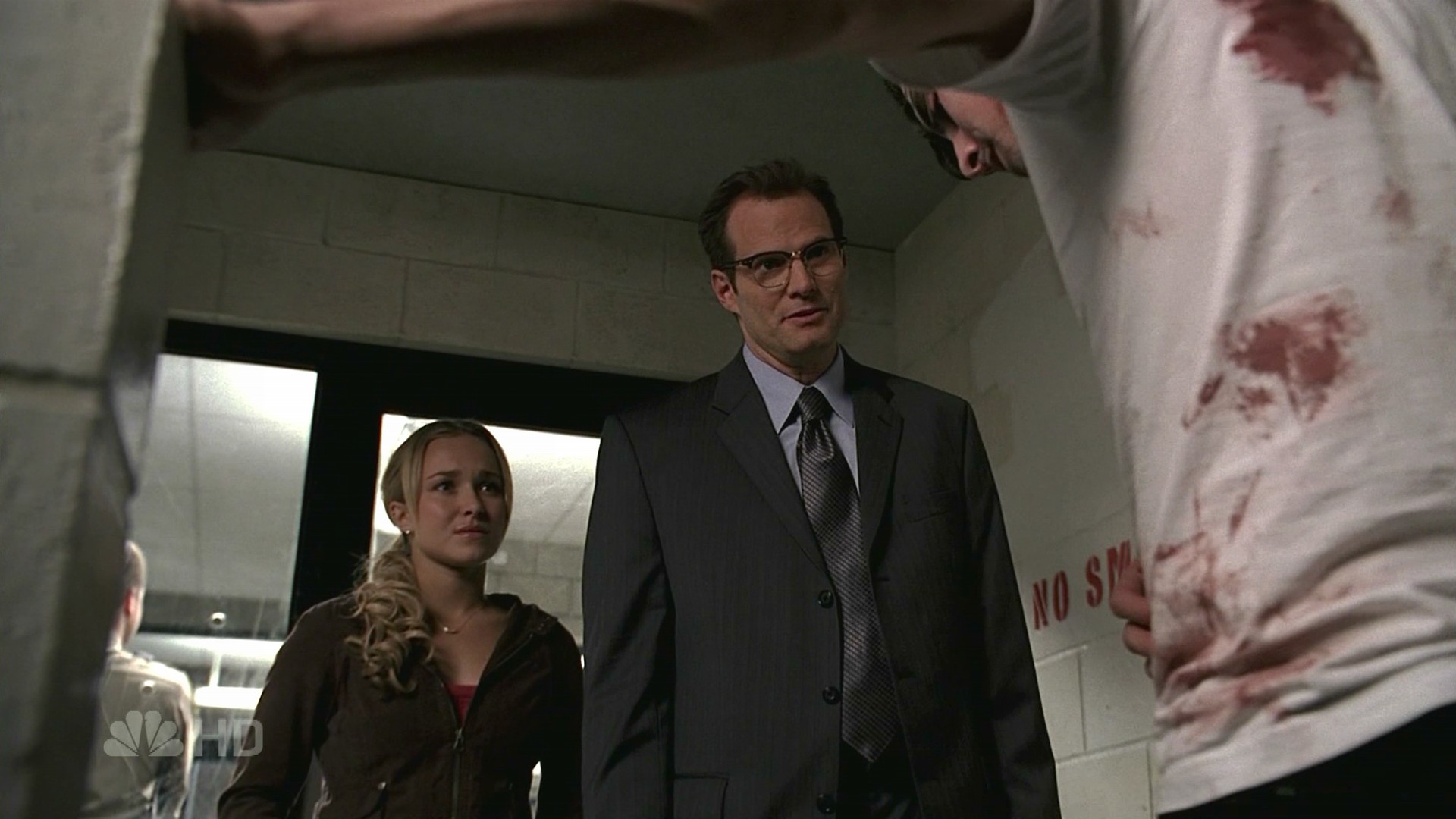 HaydenPanettiere_Heroes_S01E11_HDTV_014.jpg HaydenPanettiere_Heroes_S01E11_HDTV_014.jpg