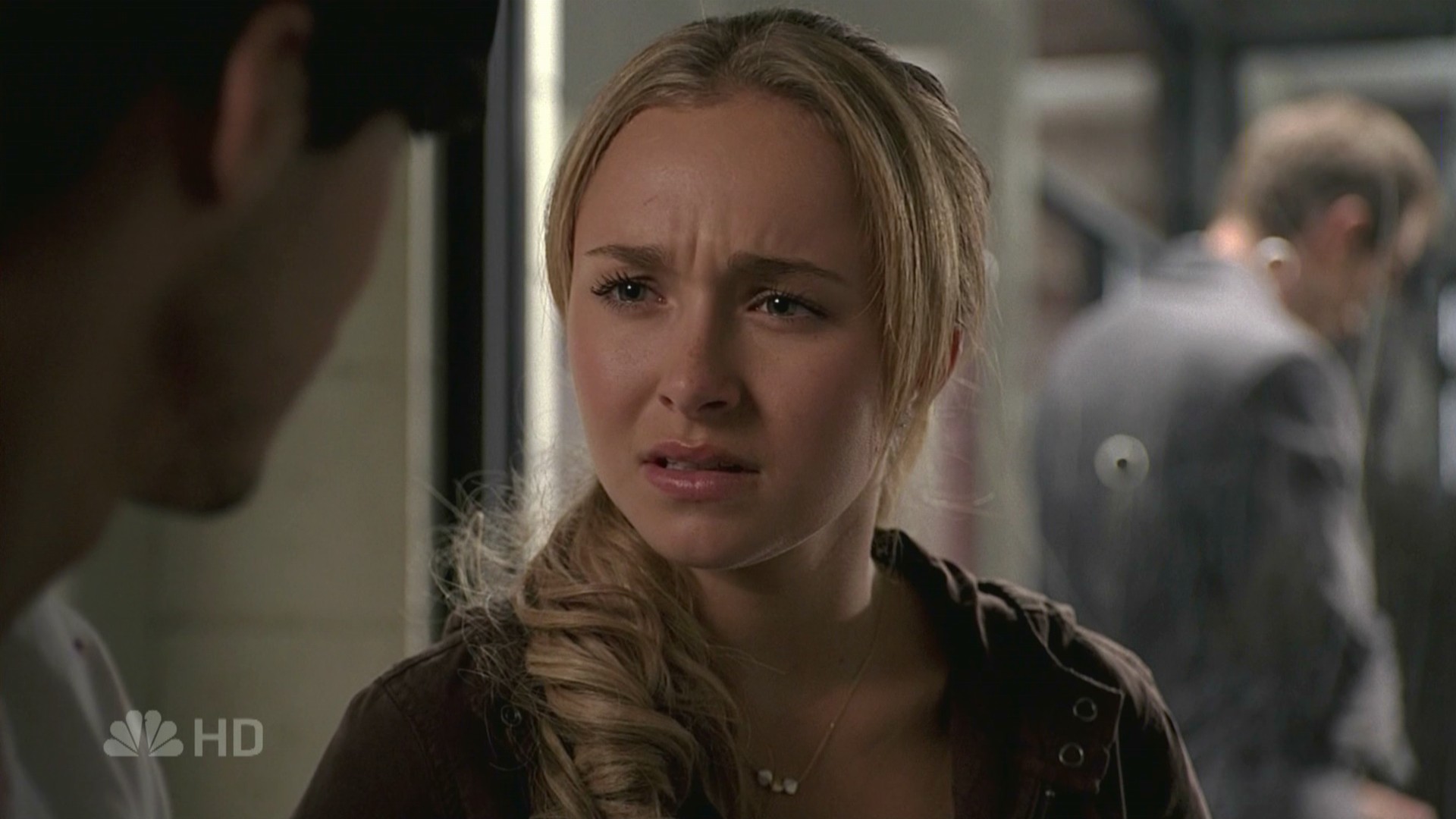 HaydenPanettiere_Heroes_S01E11_HDTV_019.jpg HaydenPanettiere_Heroes_S01E11_HDTV_019.jpg