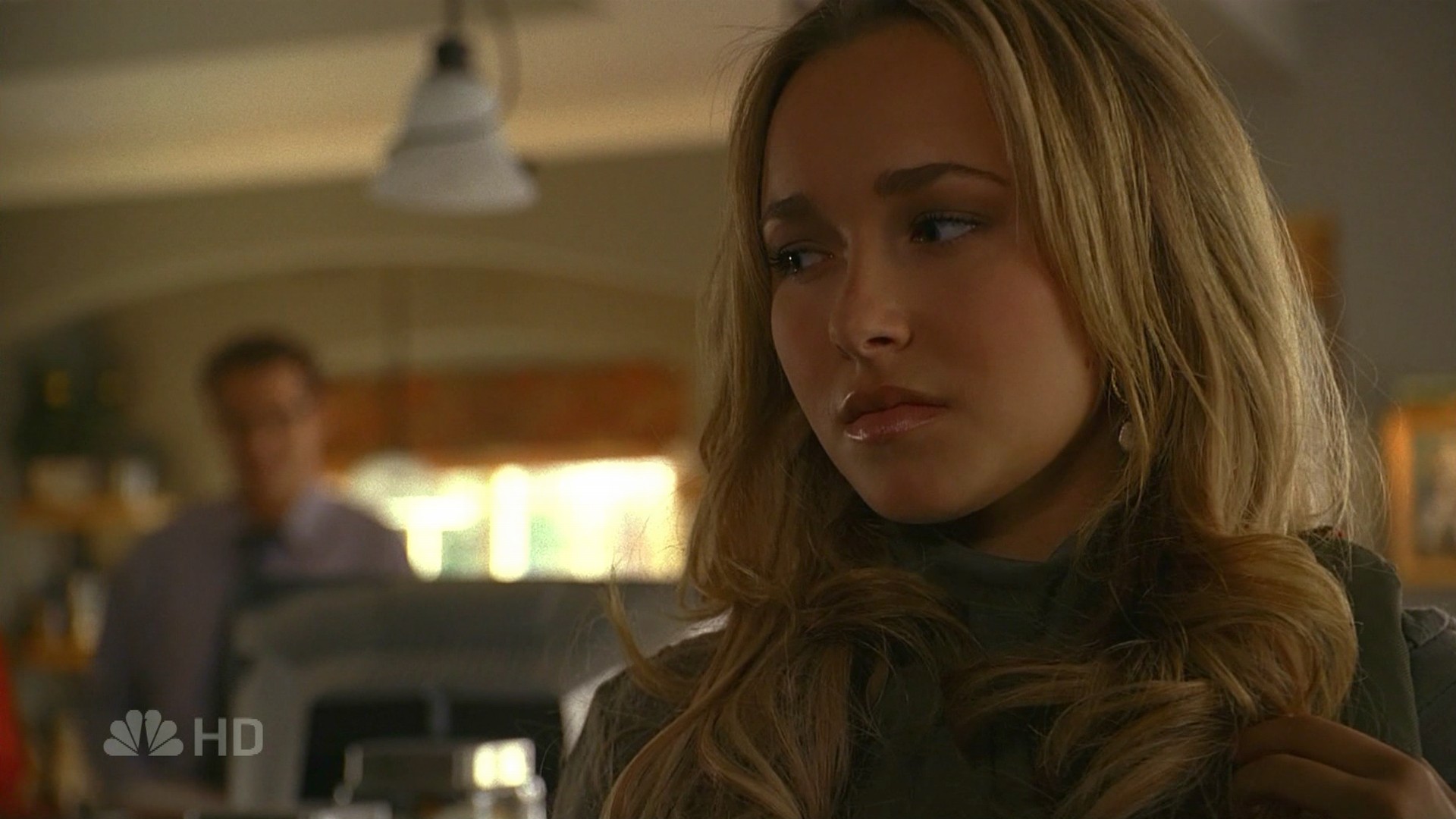 HaydenPanettiere_Heroes_S01E12_HDTV_013.jpg HaydenPanettiere_Heroes_S01E12_HDTV_013.jpg