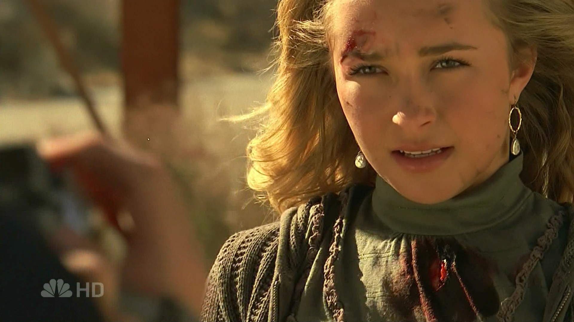 HaydenPanettiere_Heroes_S01E12_HDTV_037.jpg HaydenPanettiere_Heroes_S01E12_HDTV_037.jpg