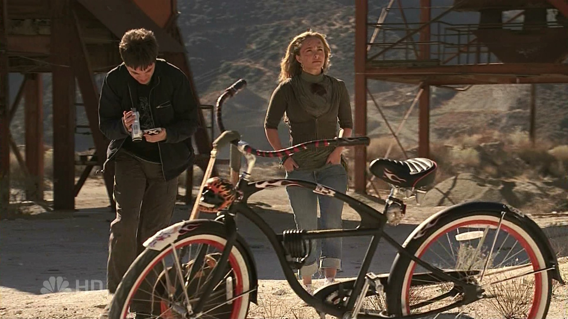 HaydenPanettiere_Heroes_S01E12_HDTV_038.jpg HaydenPanettiere_Heroes_S01E12_HDTV_038.jpg
