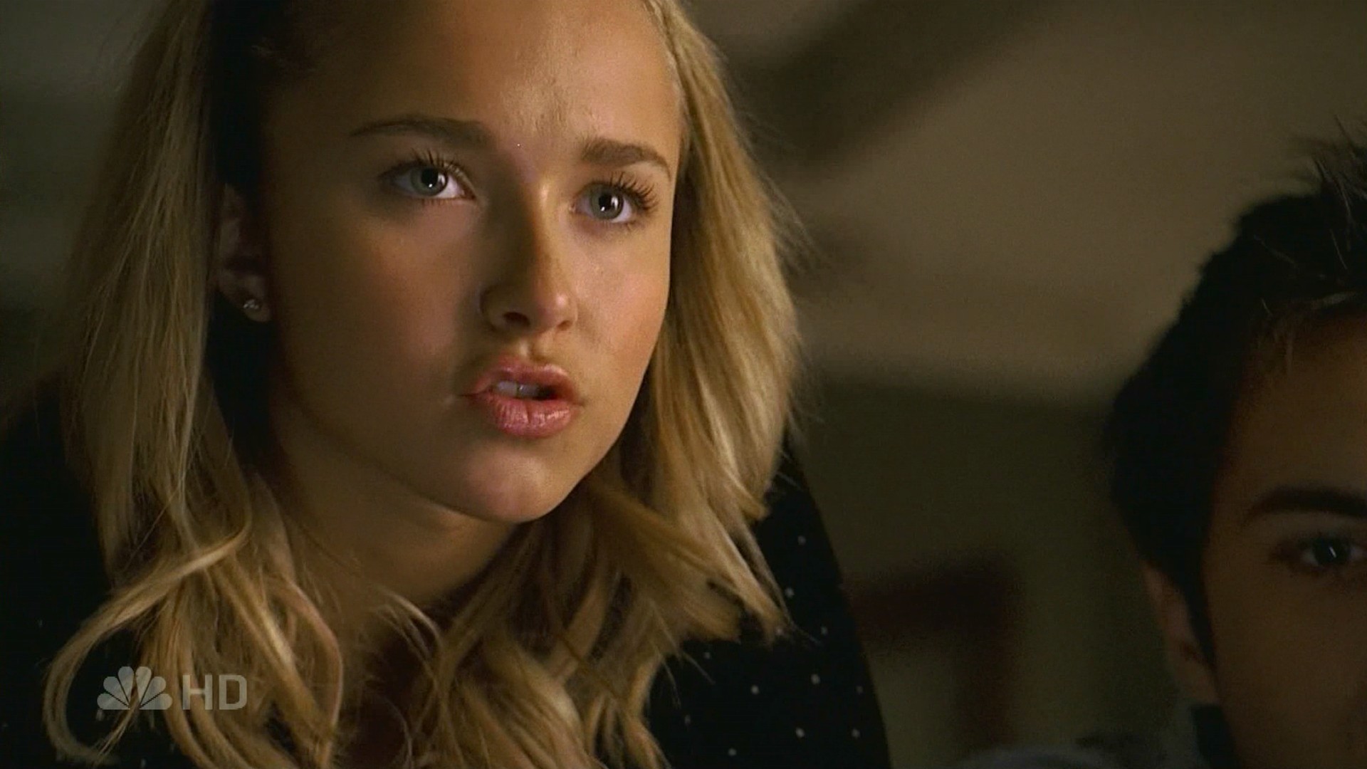 HaydenPanettiere_Heroes_S01E13_HDTV_002.jpg HaydenPanettiere_Heroes_S01E13_HDTV_002.jpg
