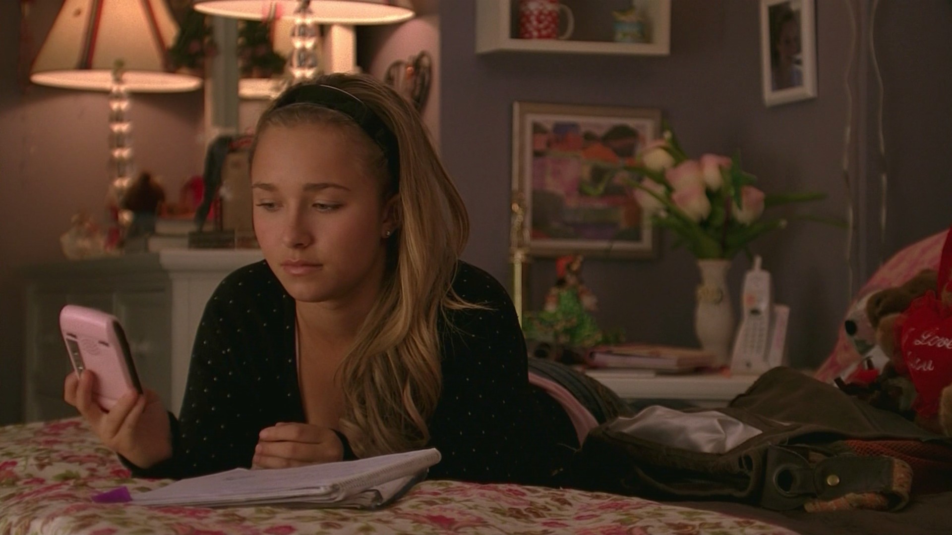 HaydenPanettiere_Heroes_S01E13_HDTV_032.jpg