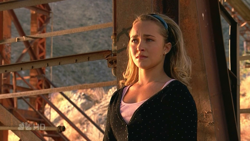 HaydenPanettiere_Heroes_S01E13_HDTV_022.jpg