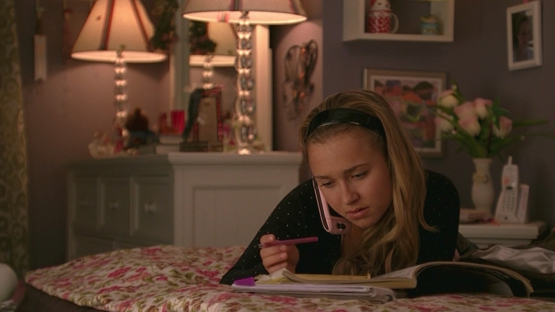 HaydenPanettiere_Heroes_S01E13_HDTV_029.jpg