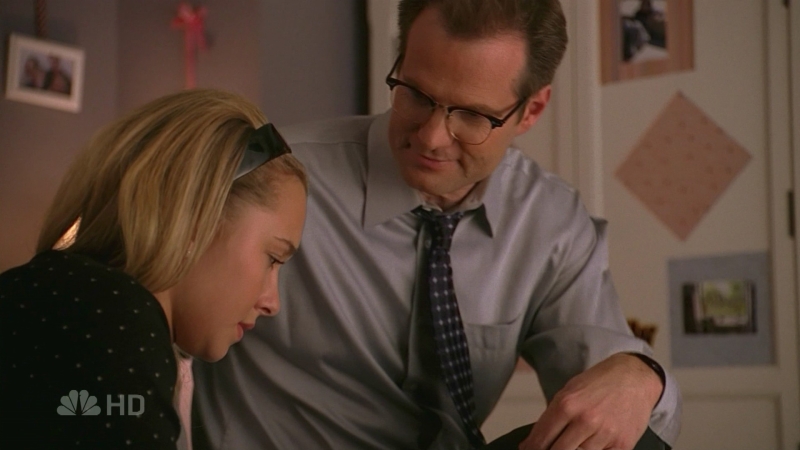 HaydenPanettiere_Heroes_S01E13_HDTV_034.jpg