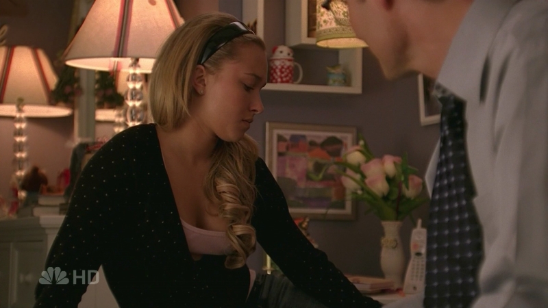 HaydenPanettiere_Heroes_S01E13_HDTV_039.jpg