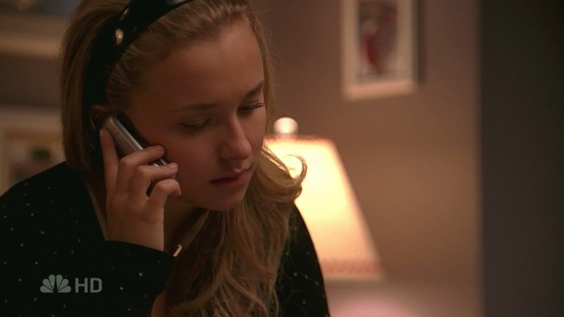 HaydenPanettiere_Heroes_S01E13_HDTV_042.jpg