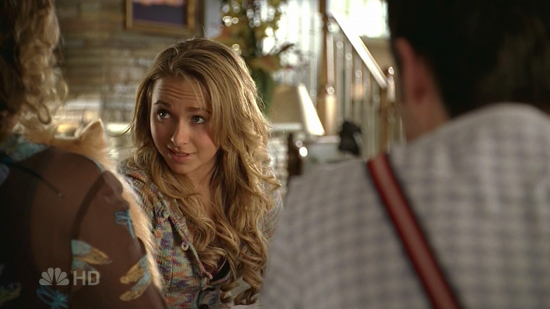 HaydenPanettiere_Heroes_S01E14_HDTV_002.jpg HaydenPanettiere_Heroes_S01E14_HDTV_002.jpg
