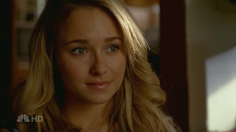 HaydenPanettiere_Heroes_S01E14_HDTV_034.jpg