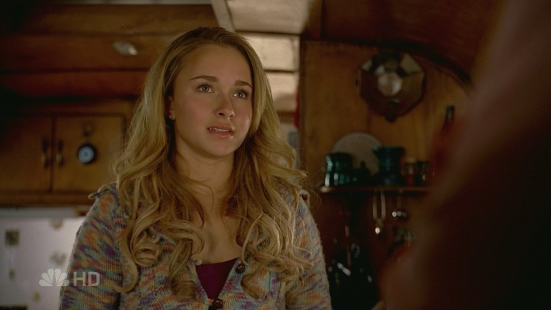 HaydenPanettiere_Heroes_S01E14_HDTV_037.jpg