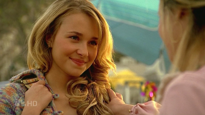 HaydenPanettiere_Heroes_S01E14_HDTV_046.jpg