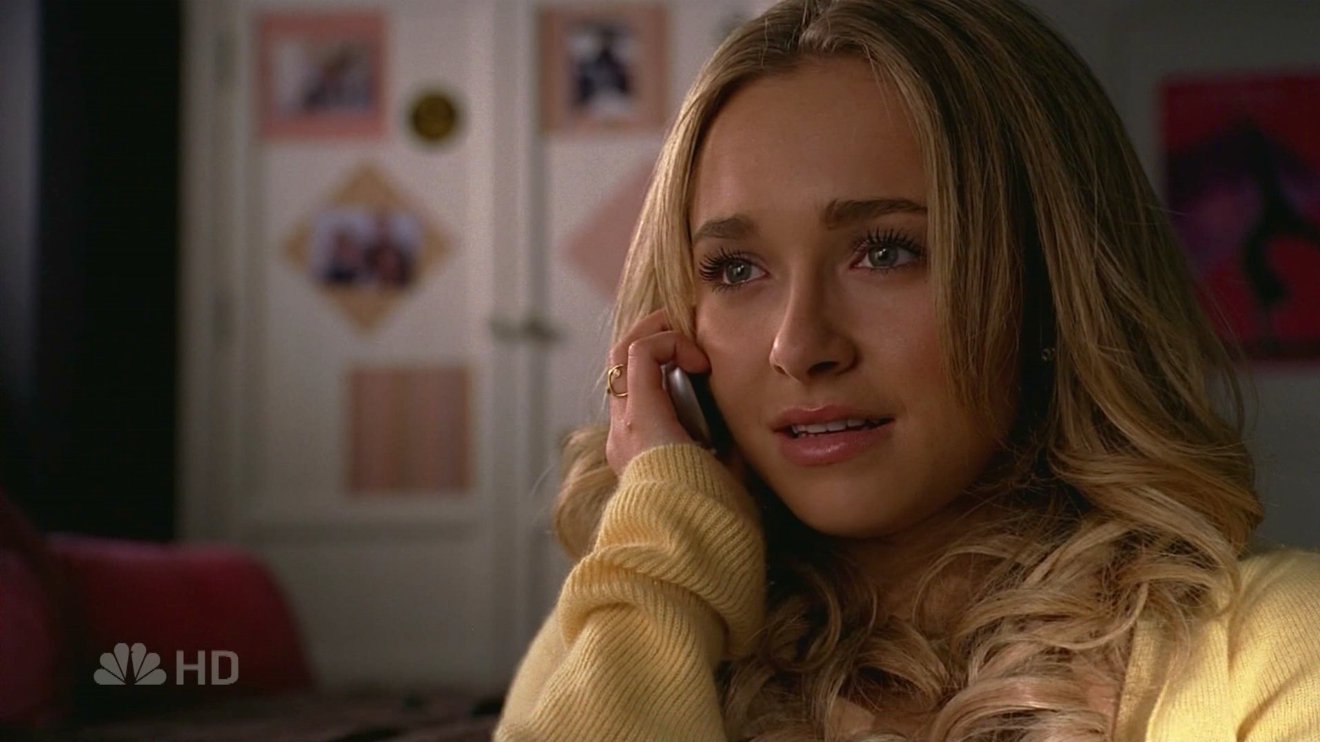 HaydenPanettiere_Heroes_S01E15_HDTV_021.jpg