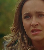 HaydenPanettiere_Heroes_S01E15_HDTV_036.jpg