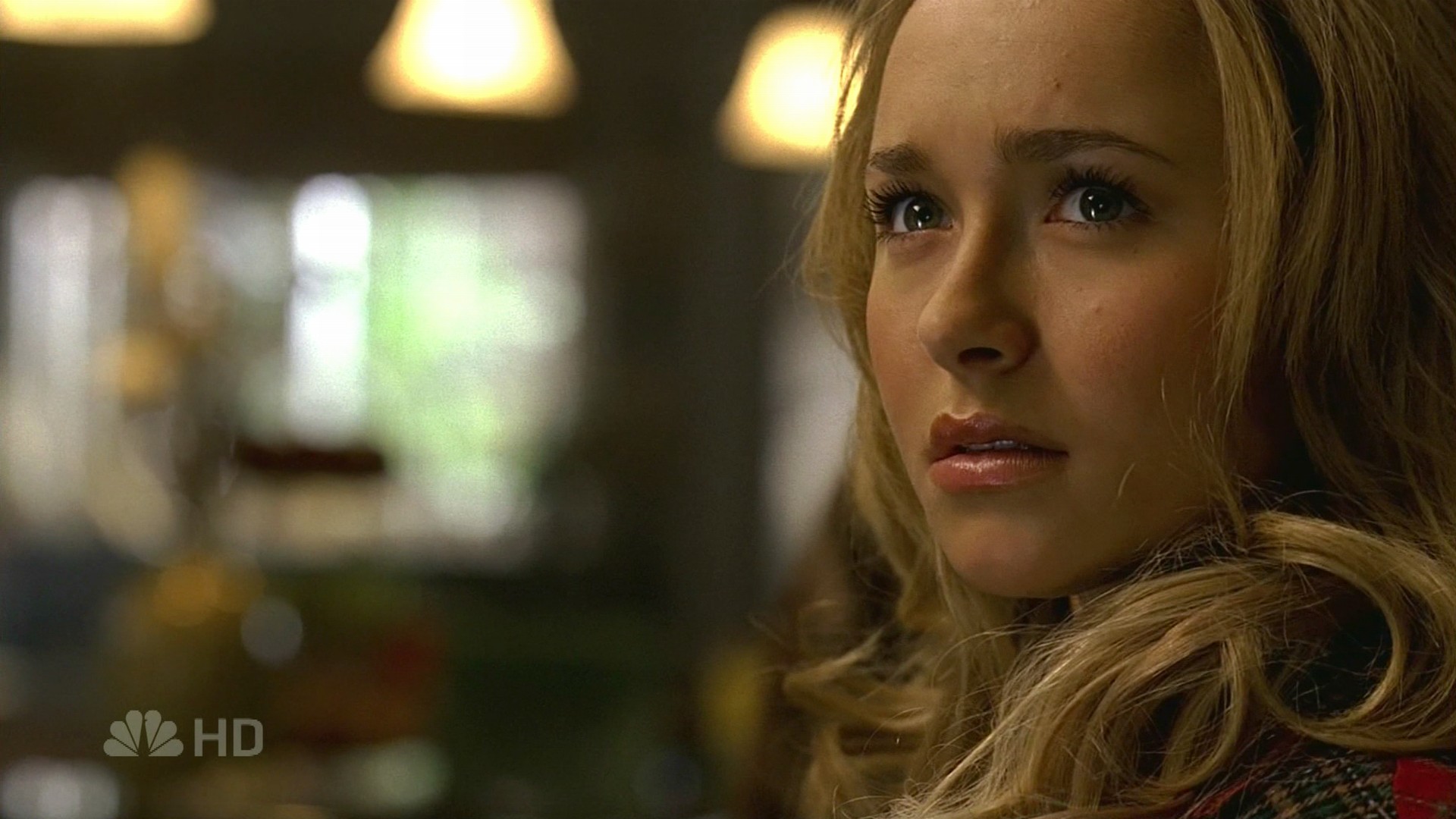 HaydenPanettiere_Heroes_S01E16_HDTV_037.jpg HaydenPanettiere_Heroes_S01E16_HDTV_037.jpg