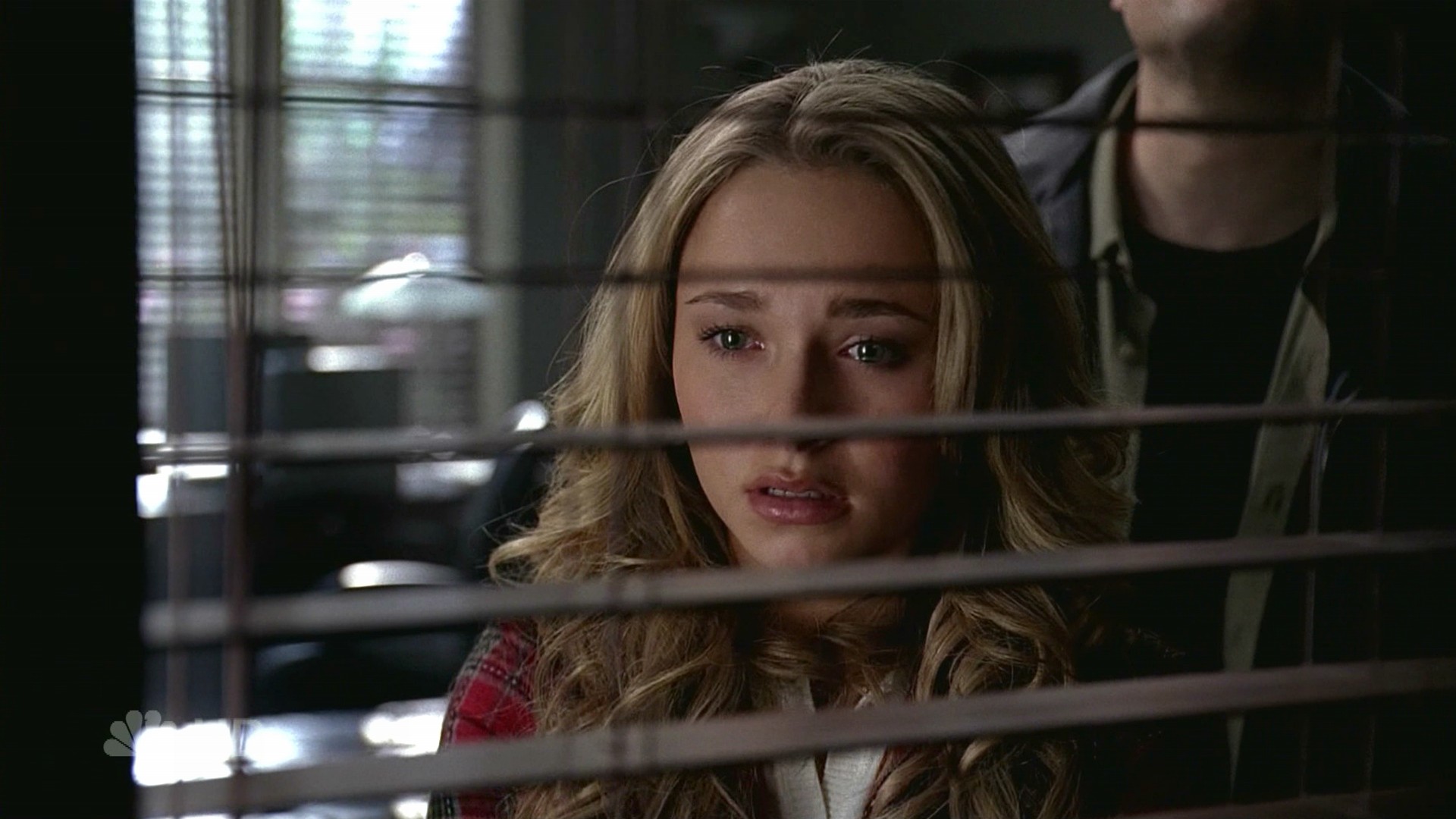 HaydenPanettiere_Heroes_S01E17_HDTV_022.jpg HaydenPanettiere_Heroes_S01E17_HDTV_022.jpg
