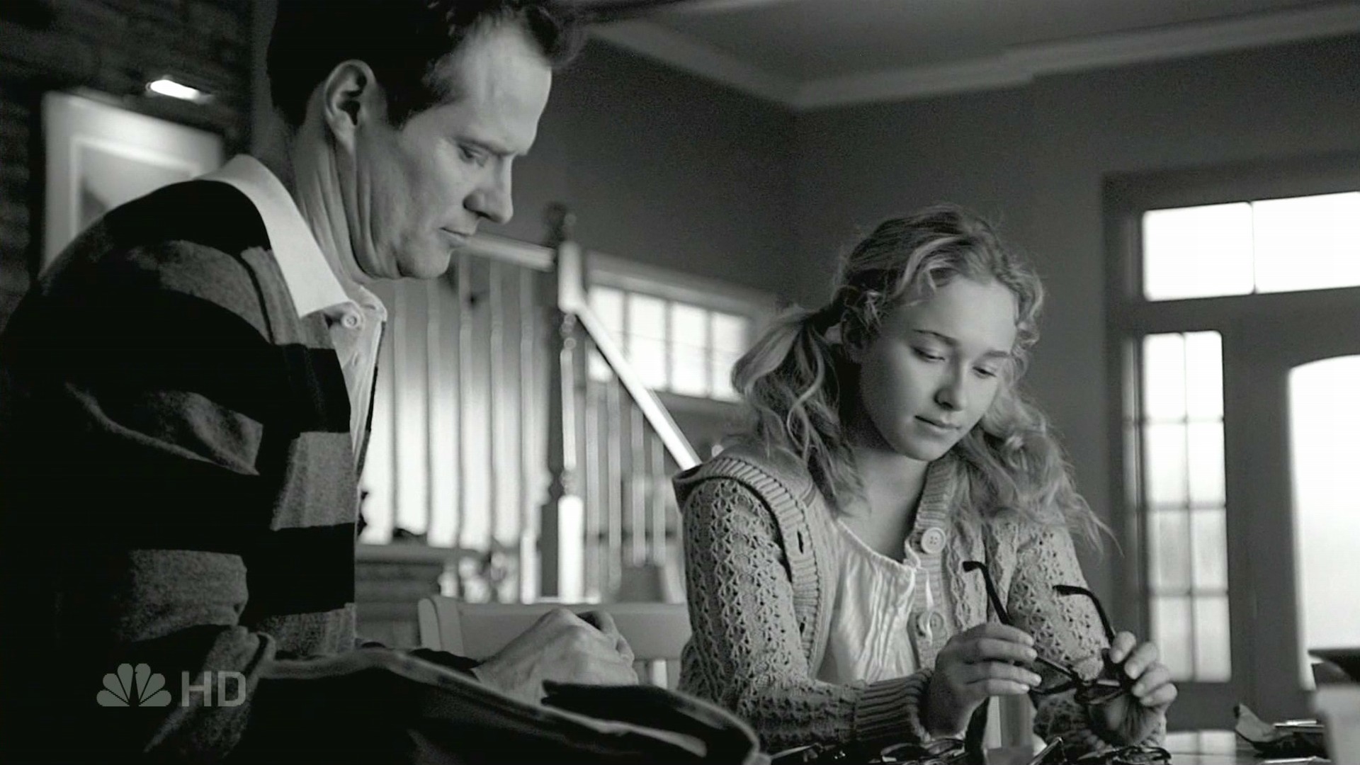 HaydenPanettiere_Heroes_S01E17_HDTV_076.jpg HaydenPanettiere_Heroes_S01E17_HDTV_076.jpg