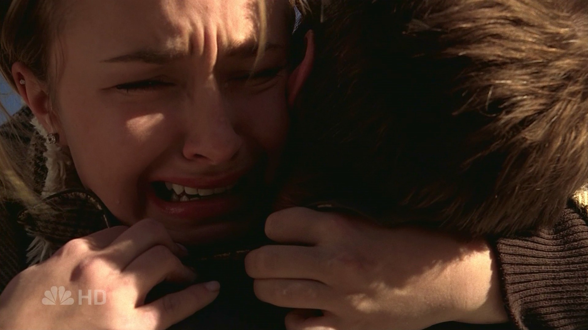 HaydenPanettiere_Heroes_S01E17_HDTV_096.jpg