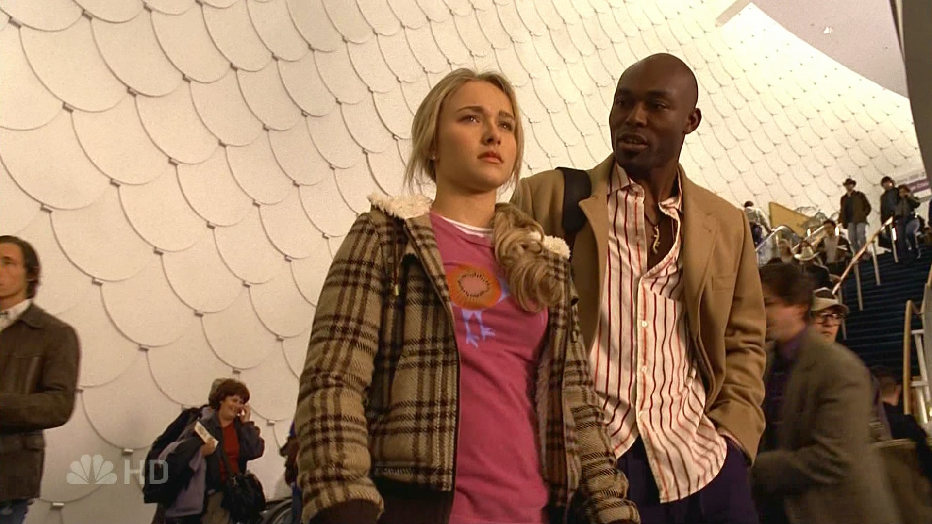 HaydenPanettiere_Heroes_S01E18_HDTV_014.jpg HaydenPanettiere_Heroes_S01E18_HDTV_014.jpg