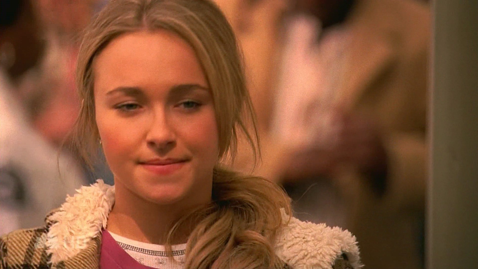 HaydenPanettiere_Heroes_S01E18_HDTV_020.jpg HaydenPanettiere_Heroes_S01E18_HDTV_020.jpg