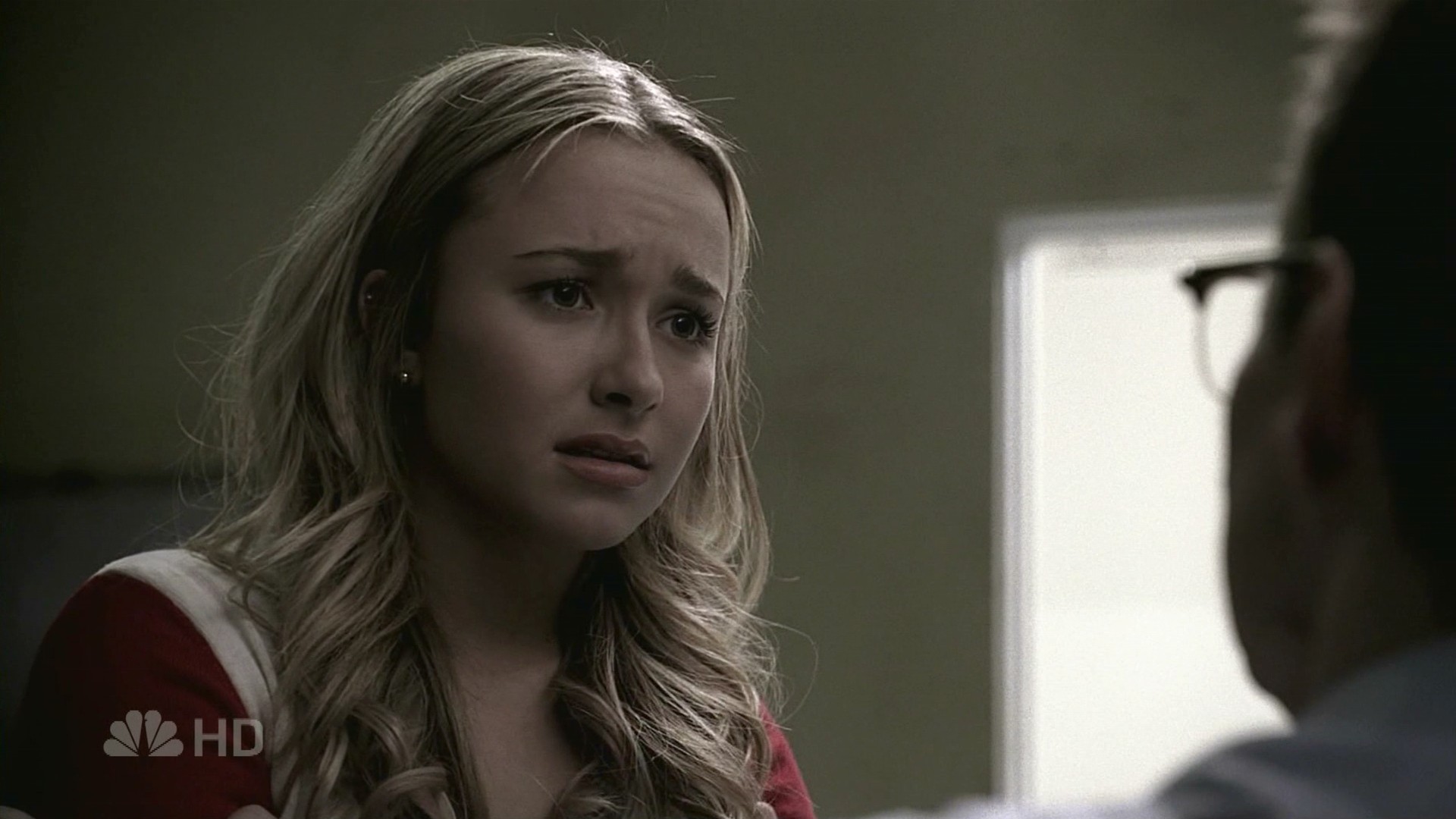 HaydenPanettiere_Heroes_S01E19_HDTV_004.jpg HaydenPanettiere_Heroes_S01E19_HDTV_004.jpg