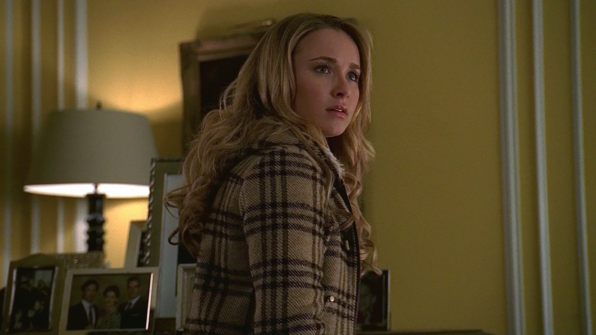 HaydenPanettiere_Heroes_S01E19_HDTV_009.jpg HaydenPanettiere_Heroes_S01E19_HDTV_009.jpg