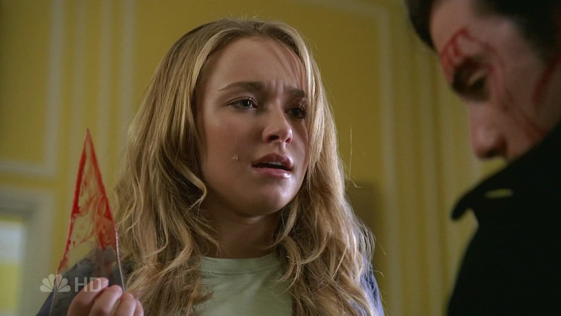 HaydenPanettiere_Heroes_S01E19_HDTV_023.jpg HaydenPanettiere_Heroes_S01E19_HDTV_023.jpg