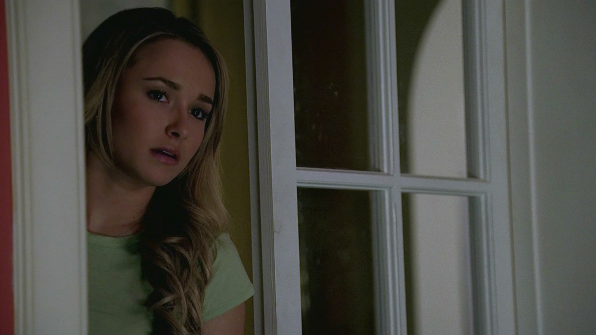 HaydenPanettiere_Heroes_S01E19_HDTV_028.jpg HaydenPanettiere_Heroes_S01E19_HDTV_028.jpg