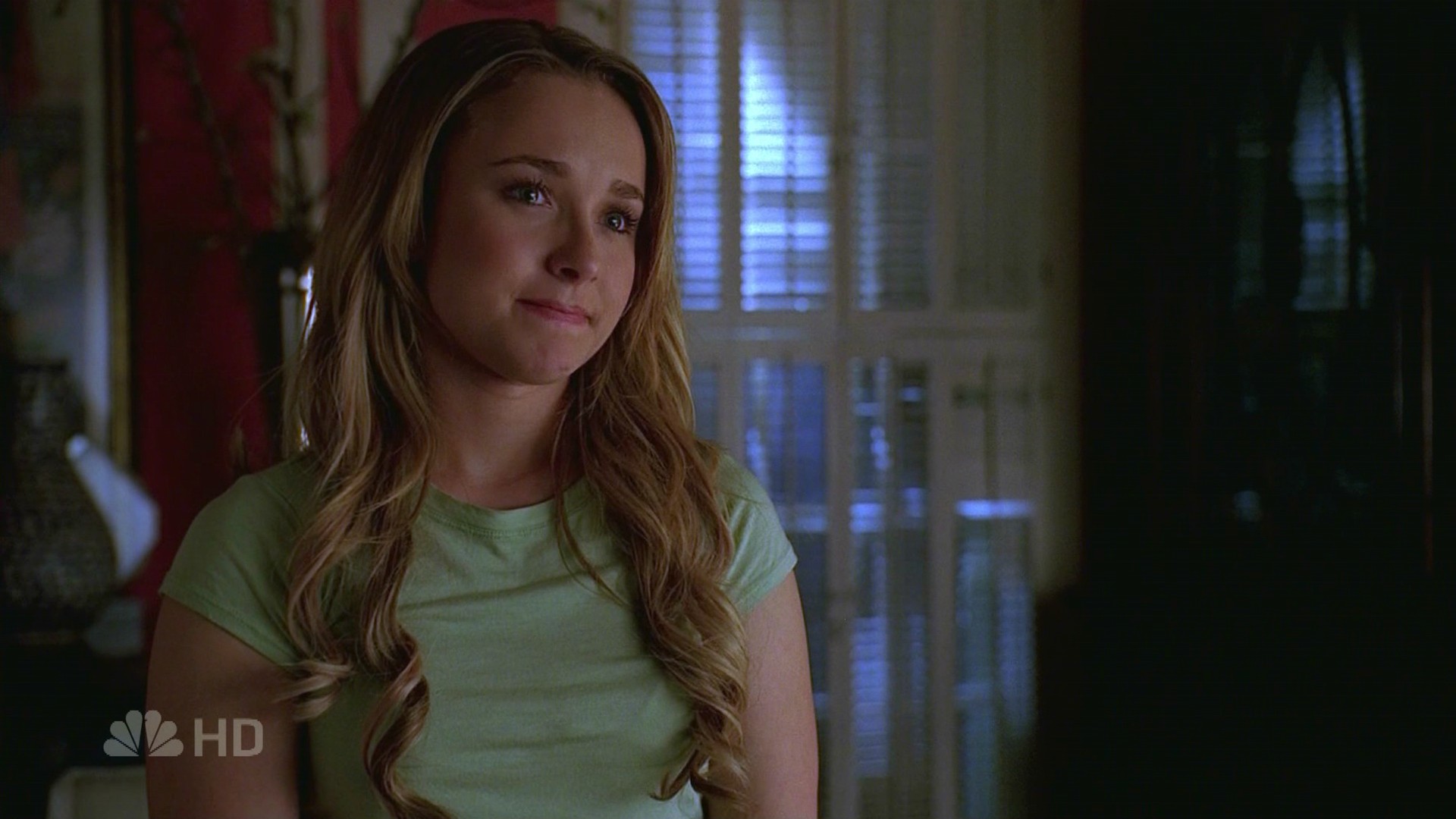 HaydenPanettiere_Heroes_S01E19_HDTV_034.jpg HaydenPanettiere_Heroes_S01E19_HDTV_034.jpg