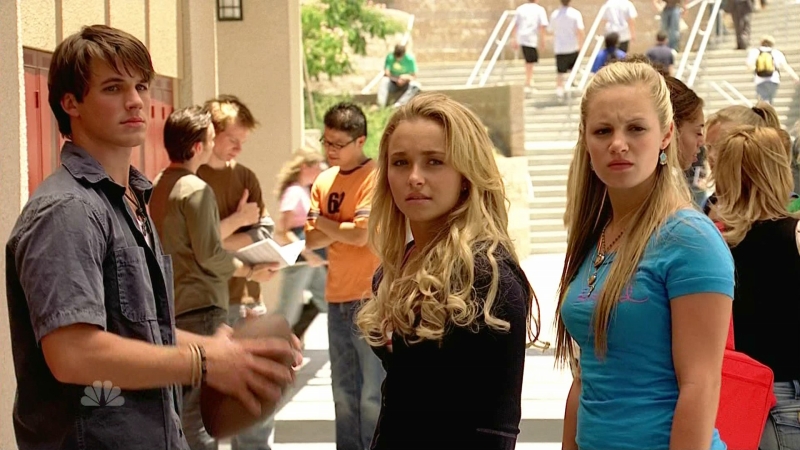 HaydenPanettiere_Heroes_S01E02_HDTV_014.jpg