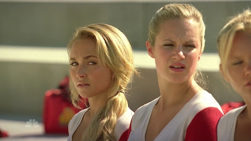 HaydenPanettiere_Heroes_S01E02_HDTV_016.jpg