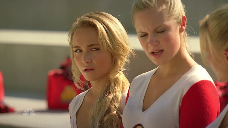 HaydenPanettiere_Heroes_S01E02_HDTV_018.jpg