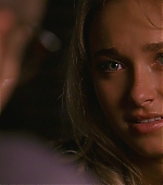 HaydenPanettiere_Heroes_S01E02_HDTV_038.jpg