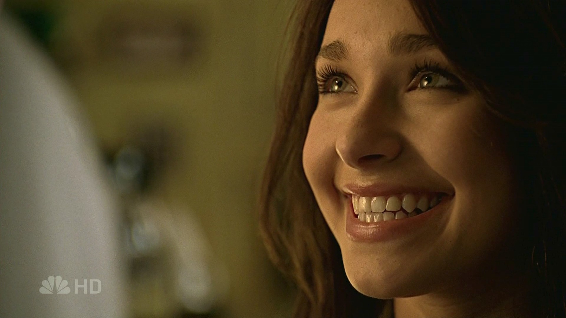 HaydenPanettiere_Heroes_S01E20_HDTV_032.jpg HaydenPanettiere_Heroes_S01E20_HDTV_032.jpg