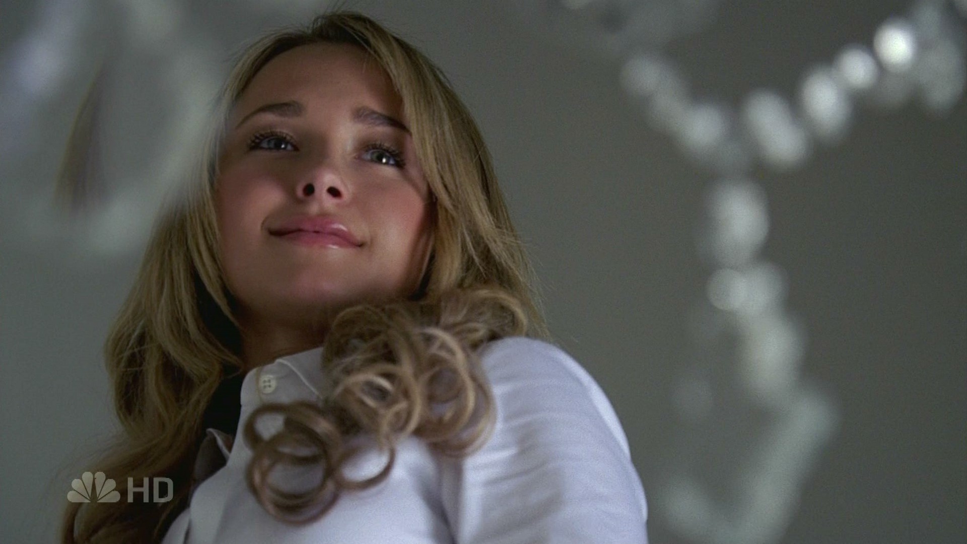 HaydenPanettiere_Heroes_S01E21_HDTV_003.jpg