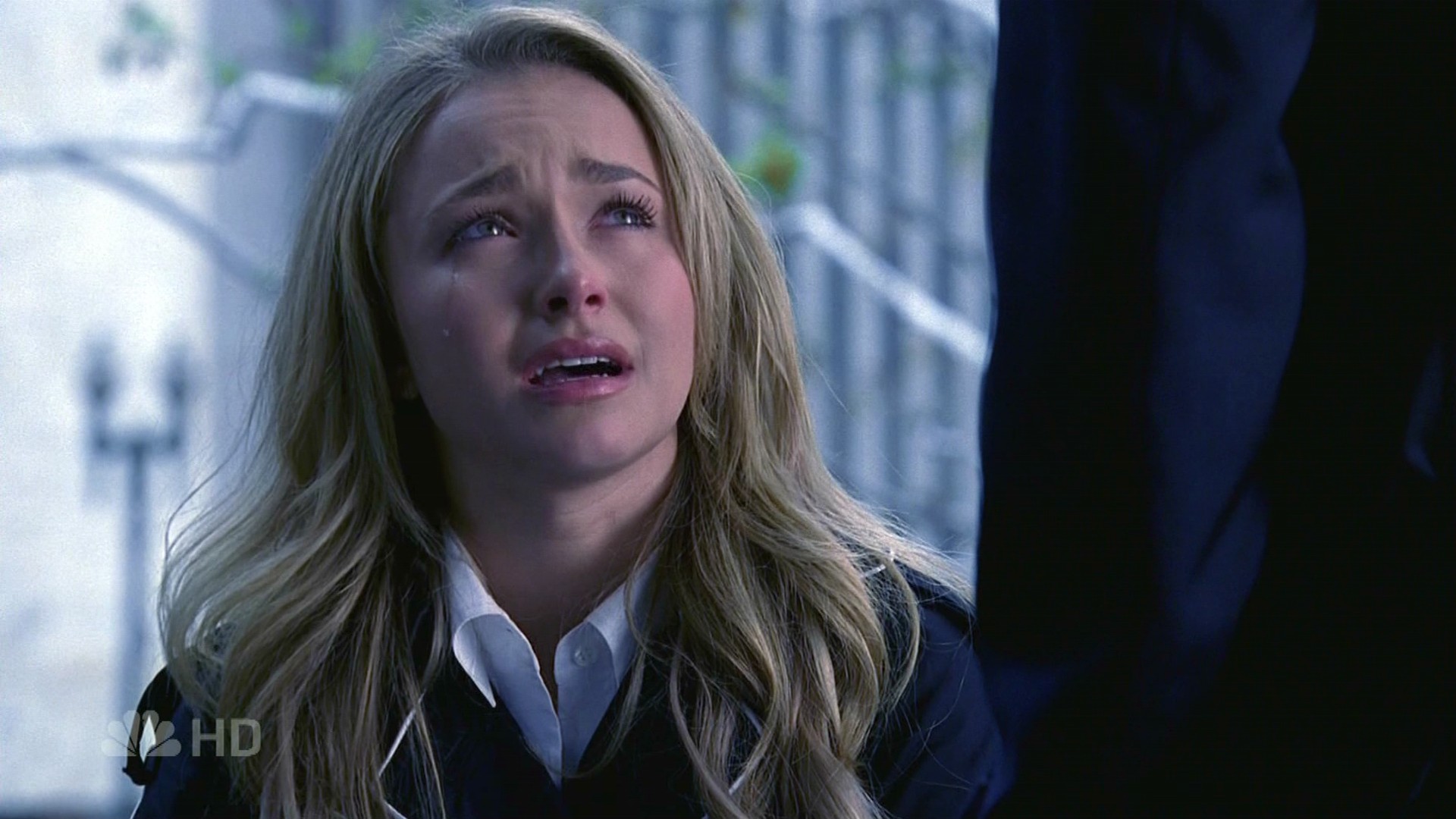 HaydenPanettiere_Heroes_S01E21_HDTV_038.jpg HaydenPanettiere_Heroes_S01E21_HDTV_038.jpg