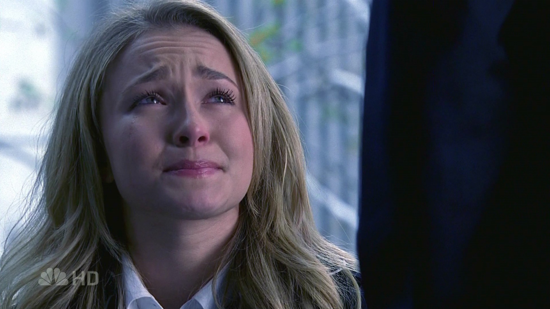 HaydenPanettiere_Heroes_S01E21_HDTV_040.jpg HaydenPanettiere_Heroes_S01E21_HDTV_040.jpg