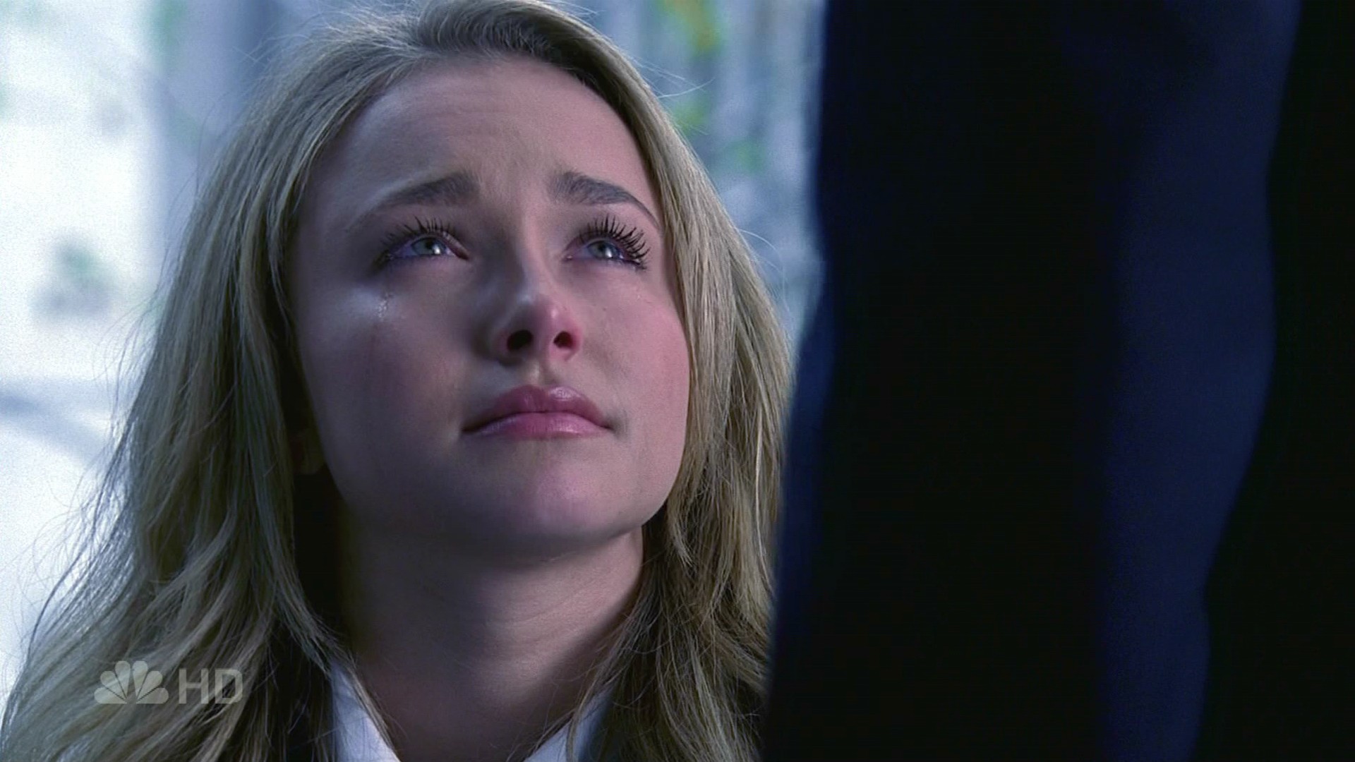 HaydenPanettiere_Heroes_S01E21_HDTV_041.jpg HaydenPanettiere_Heroes_S01E21_HDTV_041.jpg