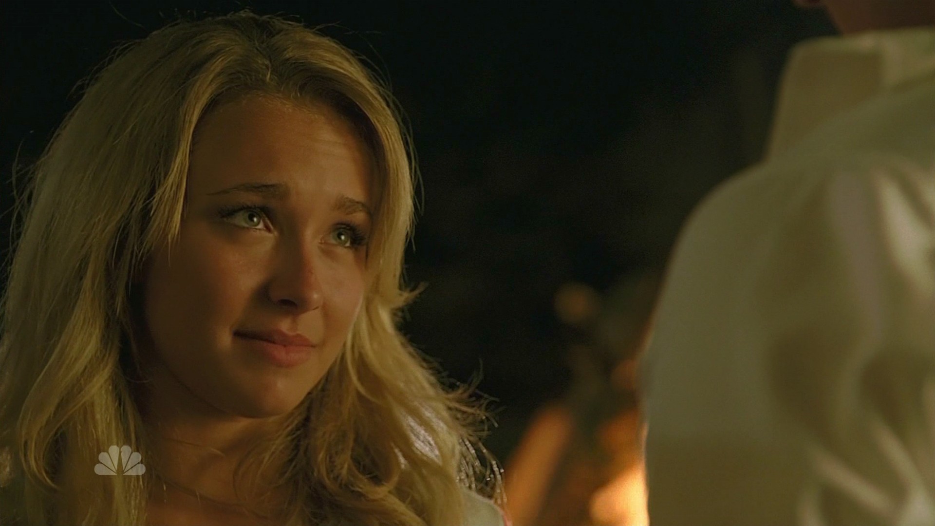 HaydenPanettiere_Heroes_S01E03_HDTV_019.jpg HaydenPanettiere_Heroes_S01E03_HDTV_019.jpg