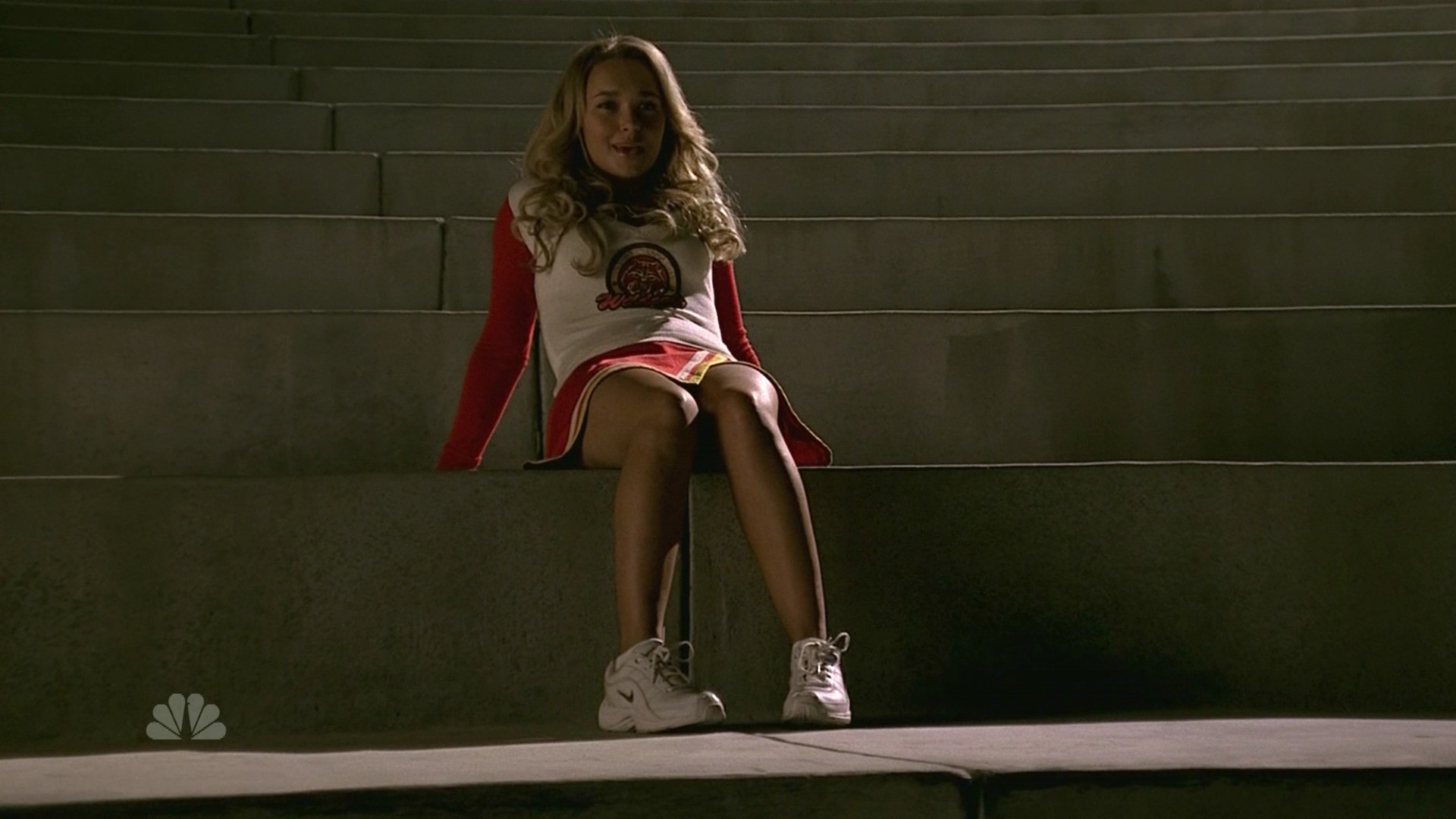 HaydenPanettiere_Heroes_S01E04_HDTV_027.jpg HaydenPanettiere_Heroes_S01E04_HDTV_027.jpg