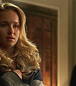 HaydenPanettiere_Heroes_S01E04_HDTV_007.jpg