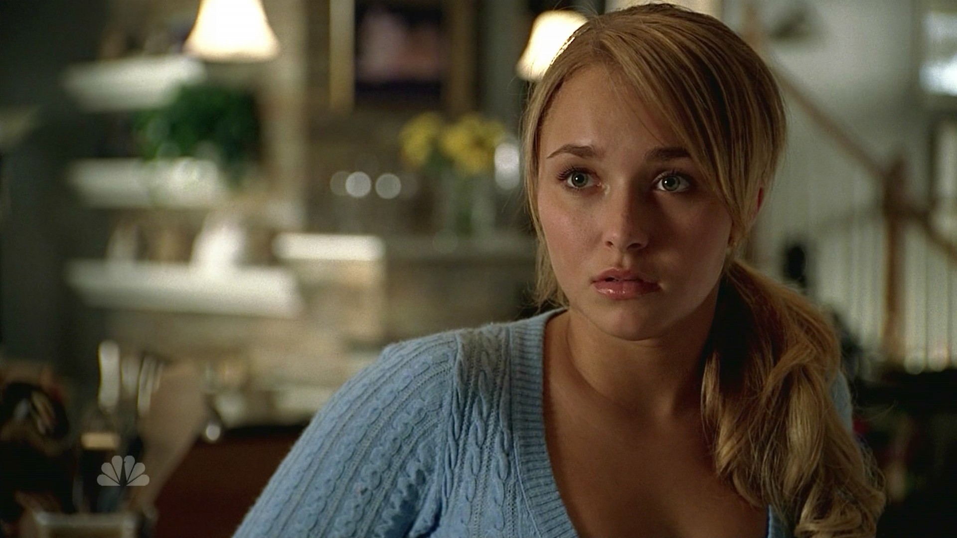 HaydenPanettiere_Heroes_S01E06_HDTV_041.jpg HaydenPanettiere_Heroes_S01E06_HDTV_041.jpg