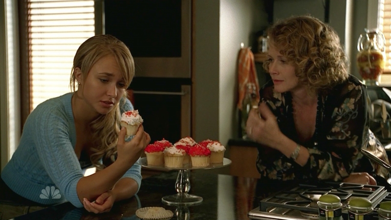 HaydenPanettiere_Heroes_S01E06_HDTV_037.jpg